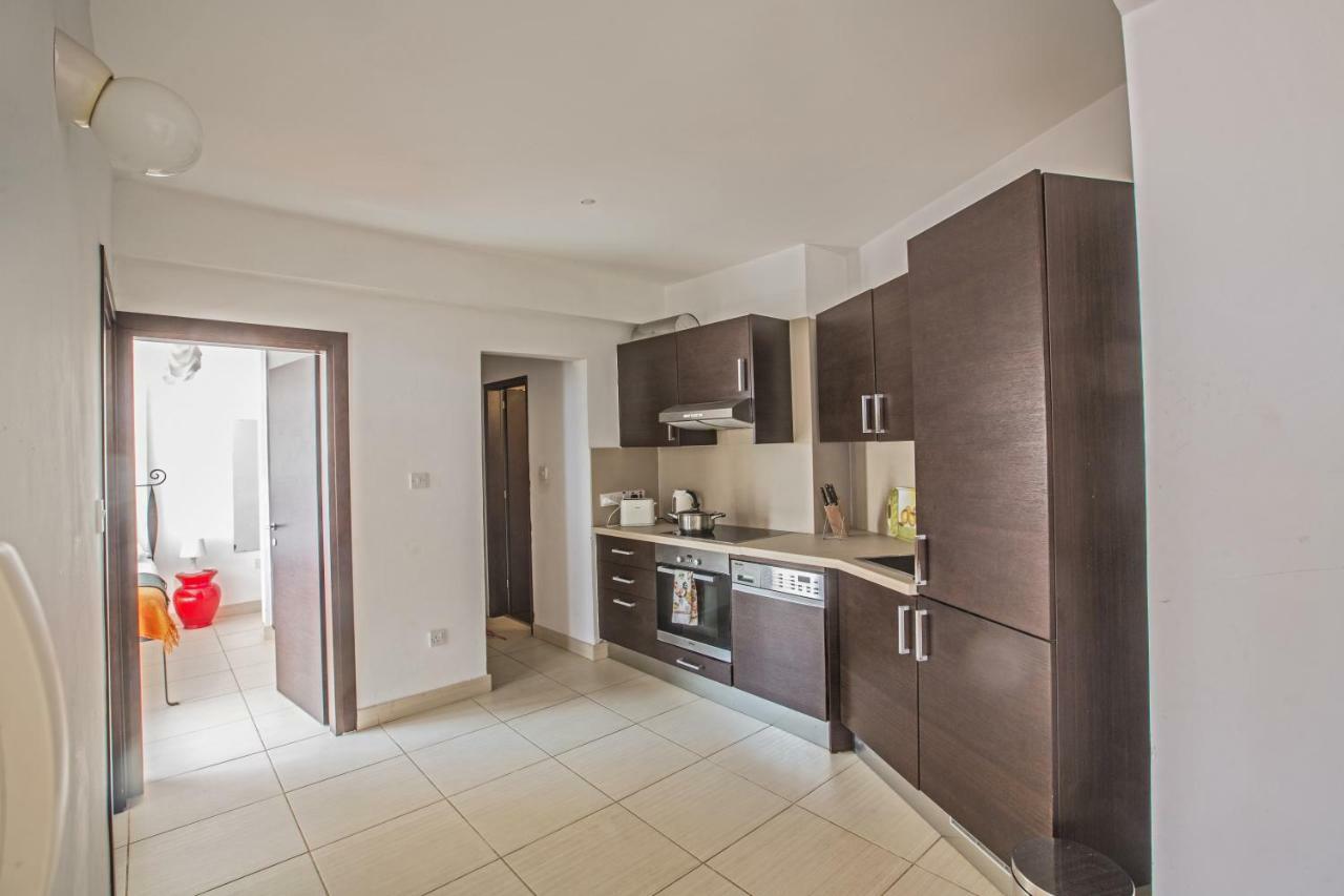 Pallinio Apartment Протарас Екстер'єр фото